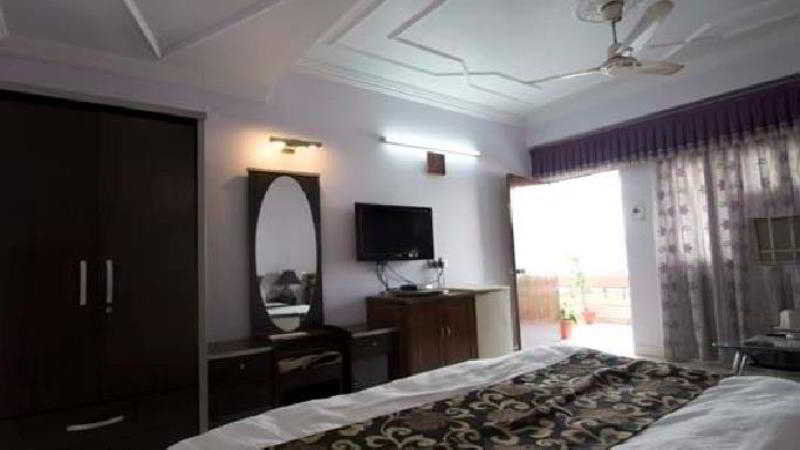 Hotel Manglam Lucknow Exterior photo