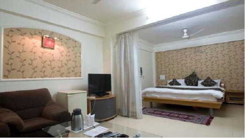 Hotel Manglam Lucknow Exterior photo