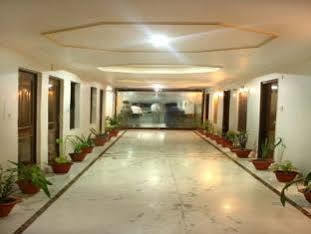 Hotel Manglam Lucknow Exterior photo