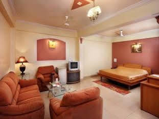 Hotel Manglam Lucknow Exterior photo